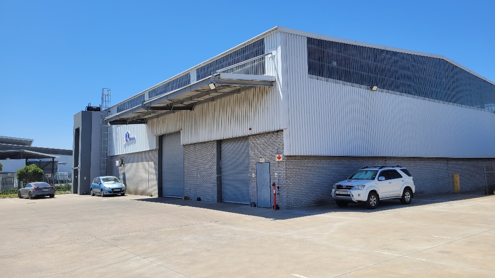 To Let commercial Property for Rent in Montague Park Western Cape